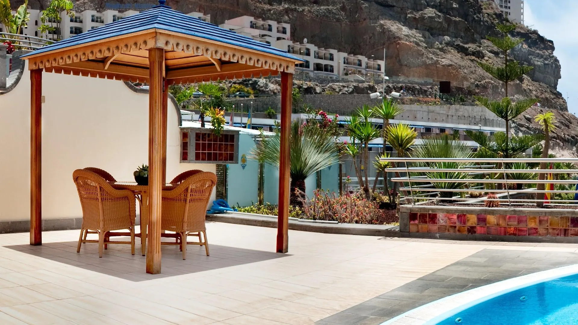 Holiday Club Playa Amadores Aparthotel
