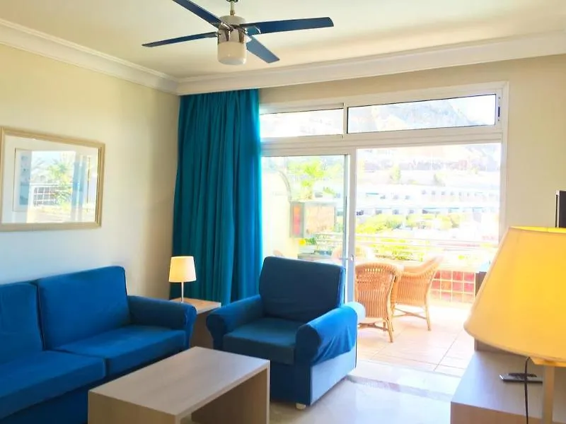 Holiday Club Playa Amadores Aparthotel