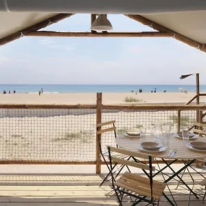 https://camping-gavina.catalonia-hotels.com