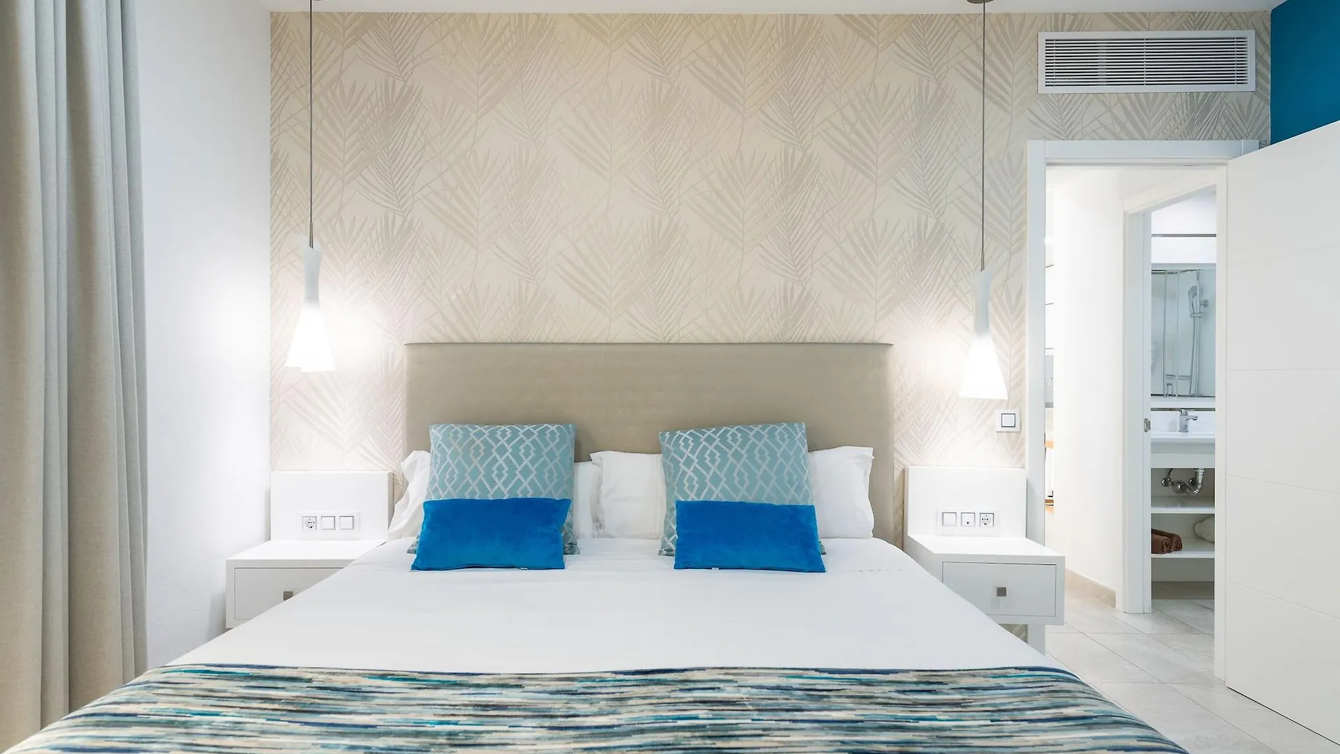 Aparthotel Holiday Club Playa Amadores