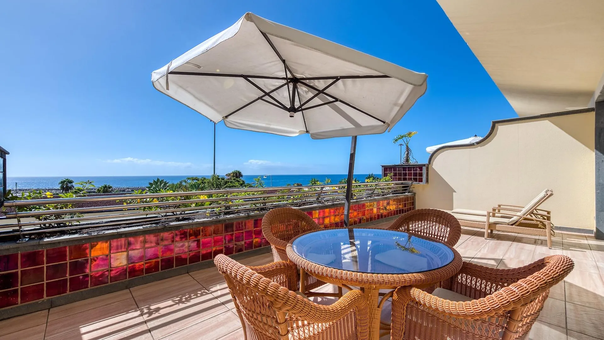 Aparthotel Holiday Club Playa Amadores