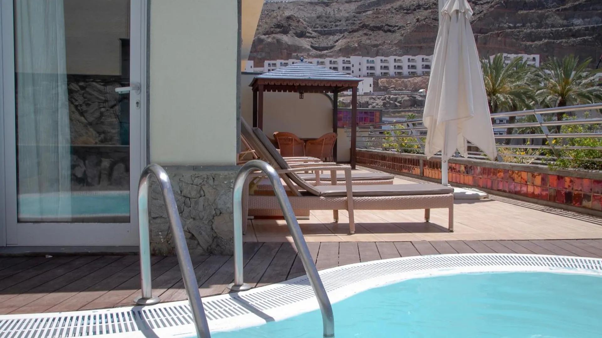 Holiday Club Playa Amadores Lejlighedshotel