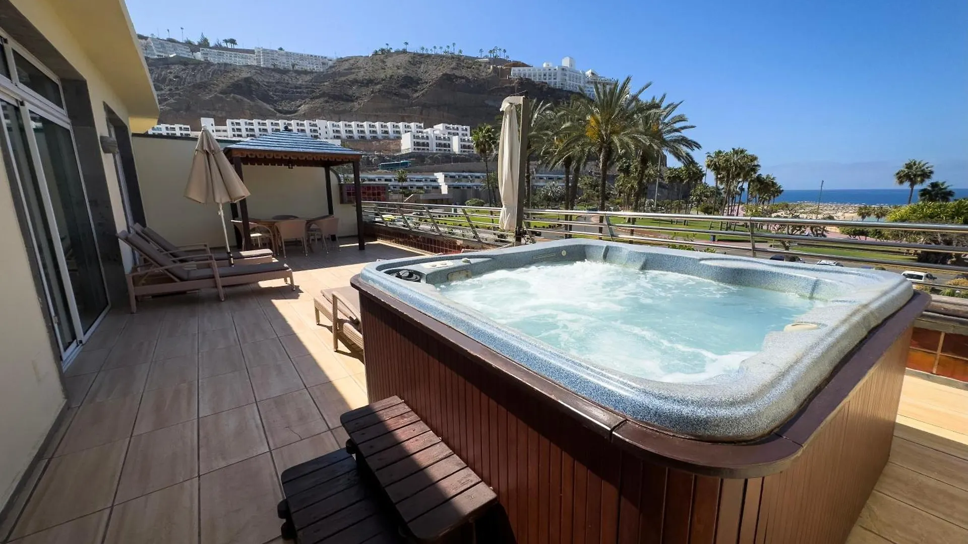 Holiday Club Playa Amadores